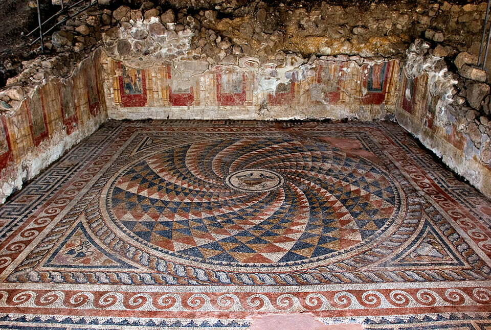 yamac-kislik-triclinium